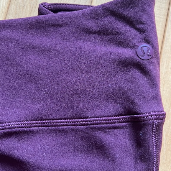 Lulu Crops - Picture 2 of 5